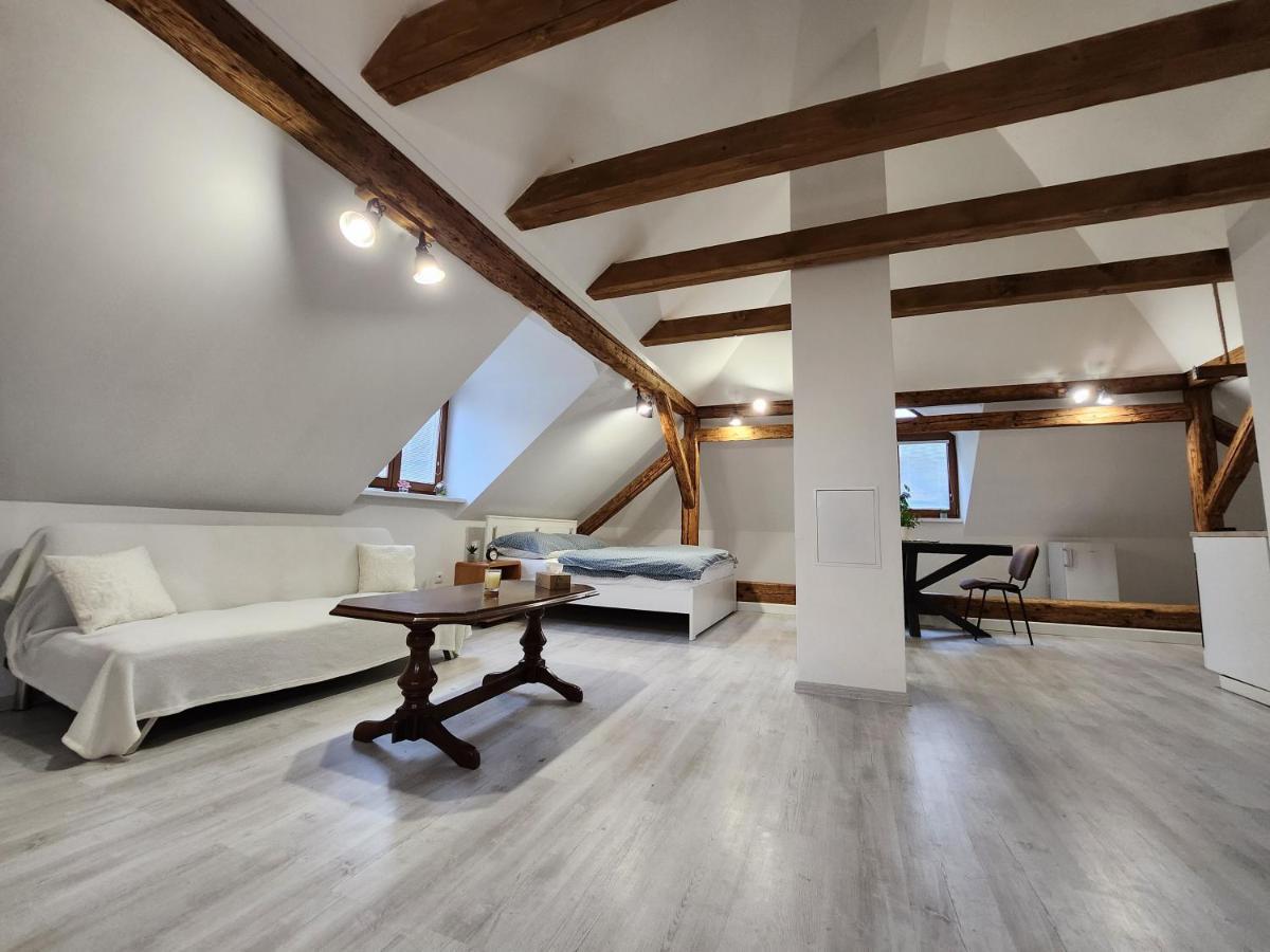 Apartman C2 - 450 M Od Centra Bojnic Bojnice Luaran gambar